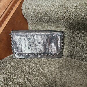 Latico Eloise Leather Wallet Distressed Platnium